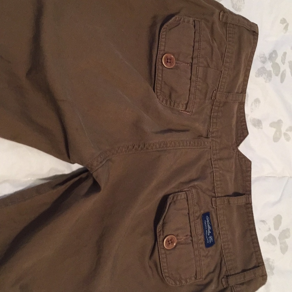 Hollister Capri size zero.